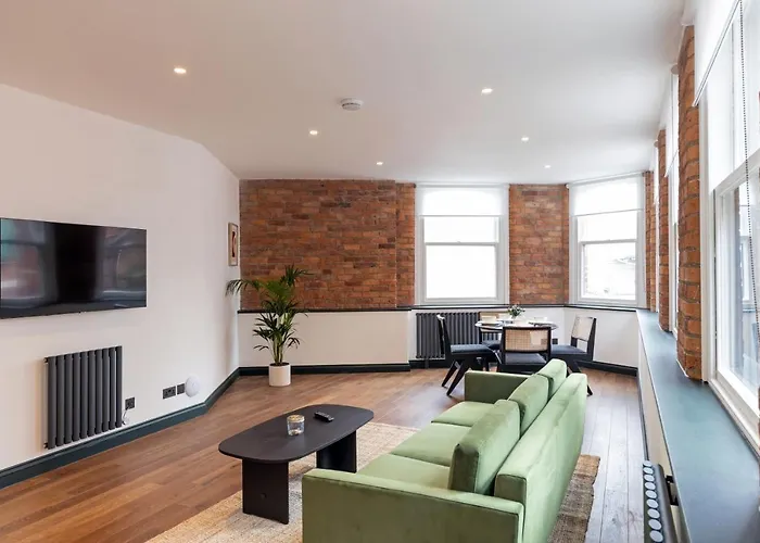 The James Manchester