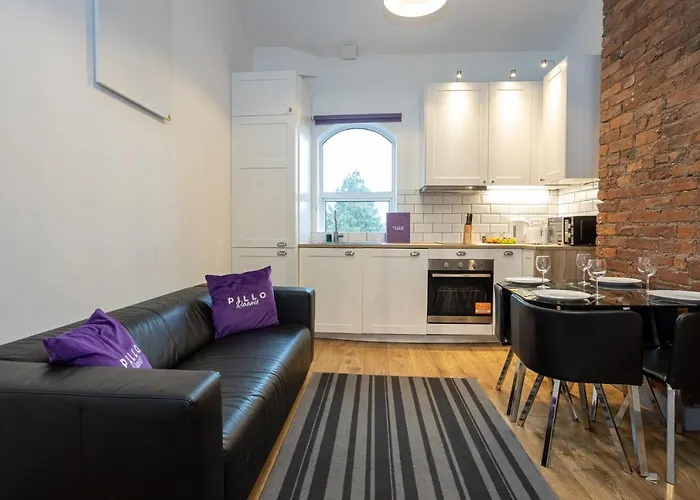 Pillo Rooms Apartments - Salford Manchester