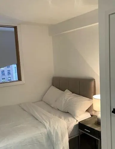 2 Bedroom Apartment In Salford Manchester