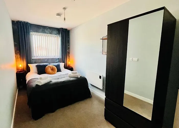 Beautifully Presented One Bedroom Apt Close To Old Trafford Stadium Manchester
