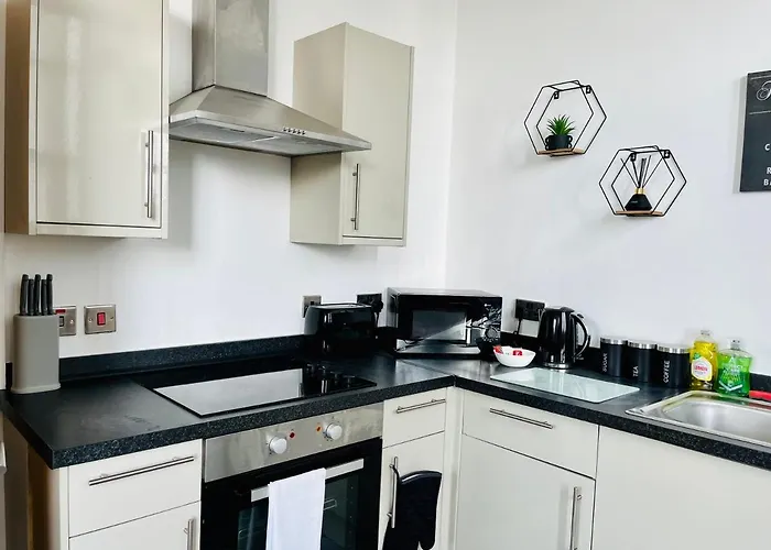 Bright And Spacious 2 Bed Apt - Sleeps Up To 6 Apartment Manchester
