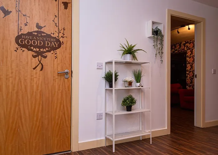 Luxury 3 King Bed Apartment Quayside Manchester
