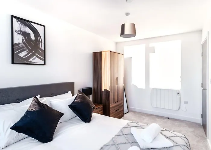 Stayzeni, Alexandra Rise Manchester 2 Bed Flat