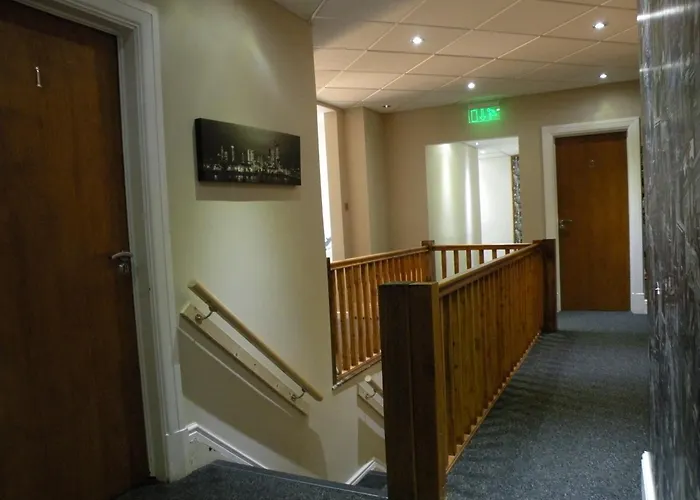 Park Crescent Hotel Manchester