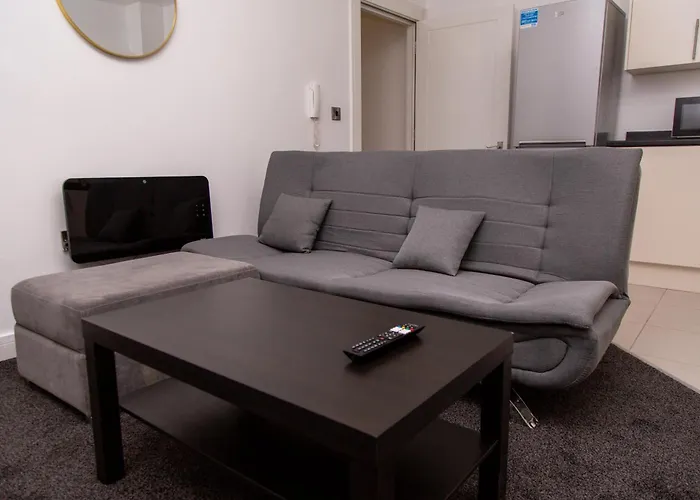 Salford Beach Apartment Free Parking Manchester
