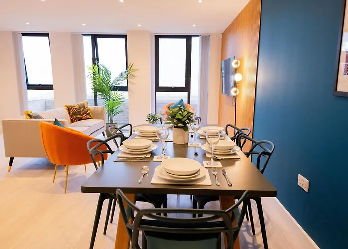 Stunning 3 Bedroom Manchester Apartment
