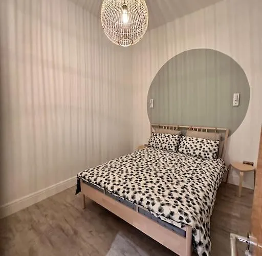 Urban Oasis 2 Bed Apartment Manchester