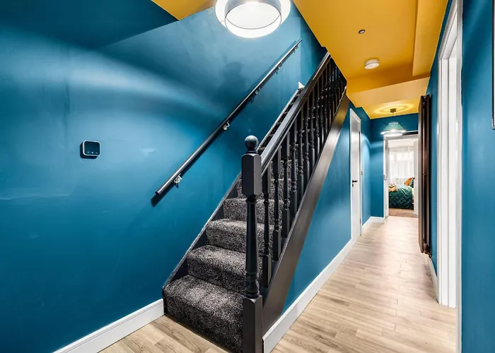 Amazonian Luxury Family Home Mcr City Centre Etihad Free Parking Manchester