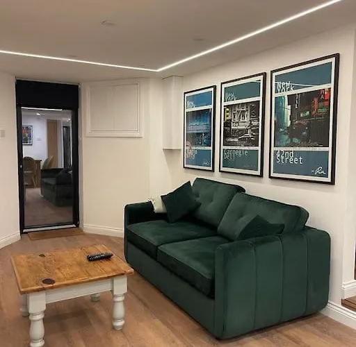 Delrae Apartments Manchester