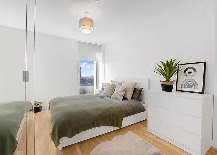Luxury 2Br In Media City Manchester