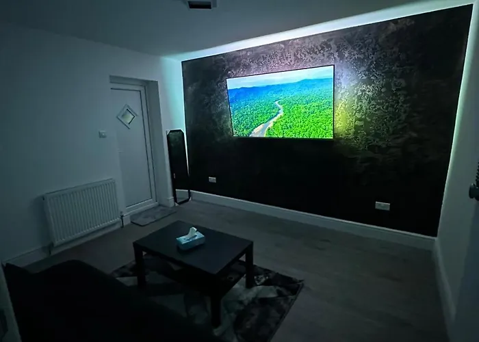 Modern Cozy One Bedroom Apartment Manchester