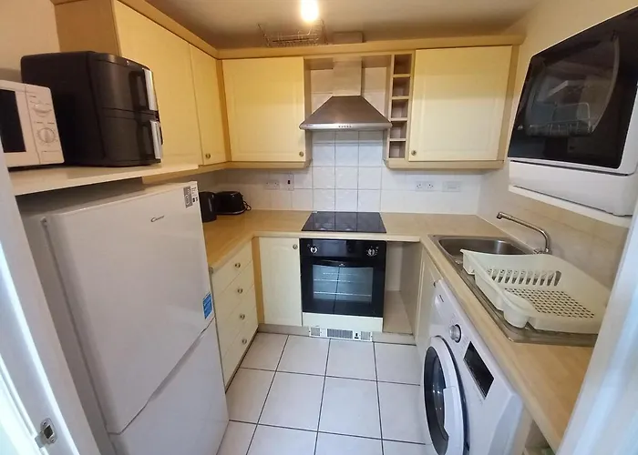 Perfect For Construction Workers And Building Contractors Apartment Manchester