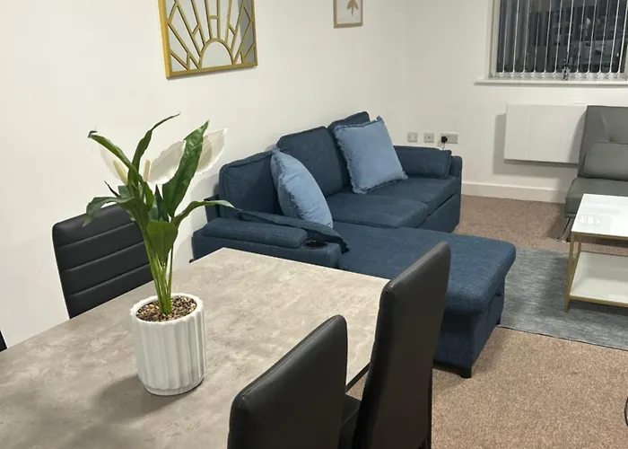 Failsworth Luxury Apartment With Free Parking By Daley Stays Manchester
