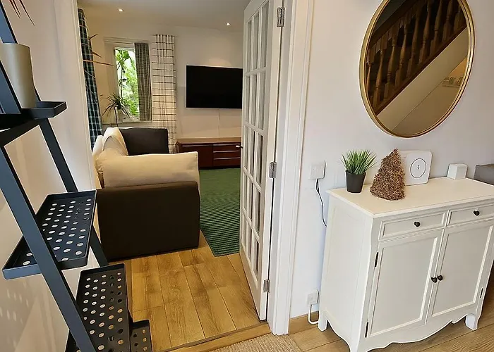 Beautiful House In The Heart Of A Golf Course. Apartment Manchester