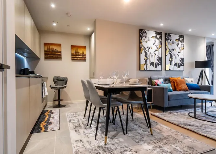 Mega5 Modern 2Bedroom Luxury Apartment Deansgate-2Baths, 2Toilets, With Car Park Manchester
