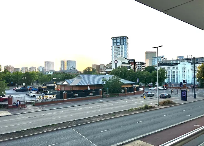Tj Luxe Salford Apartment Manchester