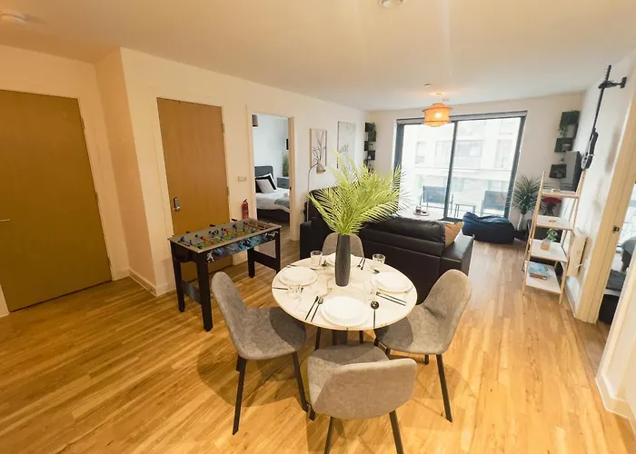 Manchester Waterside Retreat
