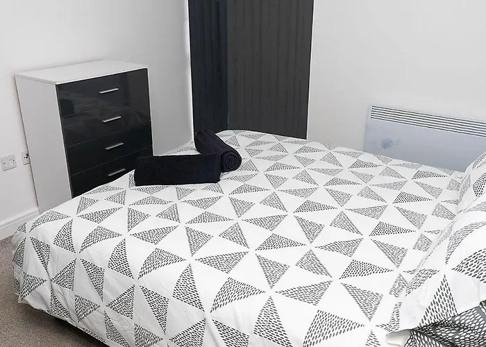 Stunning 2-Bed Retreat - Ao Arena & Victoria Stn Apartment Manchester