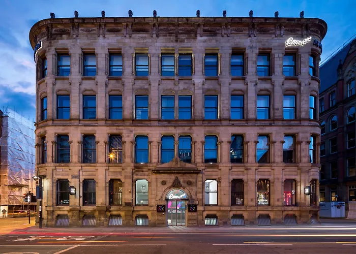 Roomzzz Manchester City