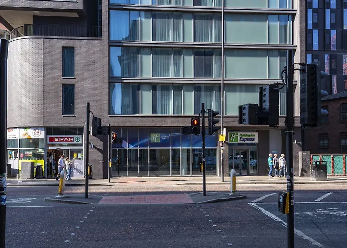 Holiday Inn Express Manchester City Centre By Ihg