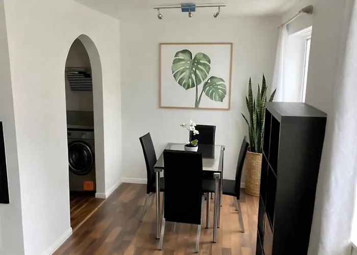 Crown Heights Executive Apartment Manchester
