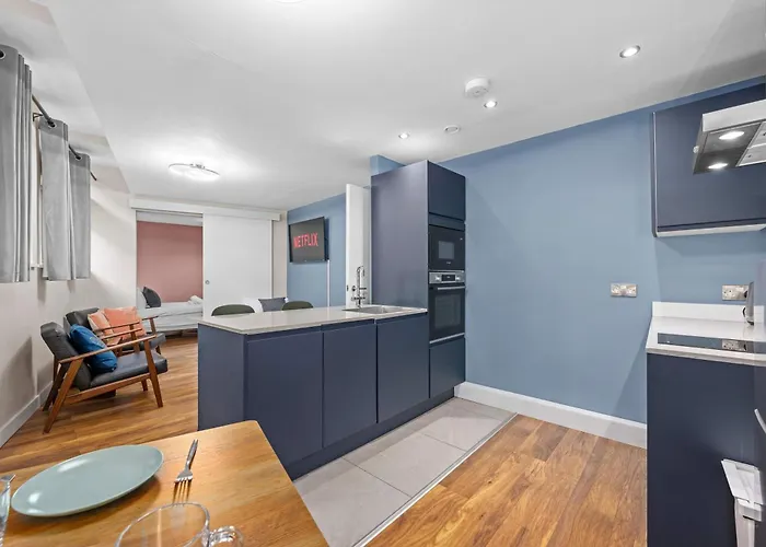 1 Bed Shudehill Flat Sleeps 4 City Centre Manchester