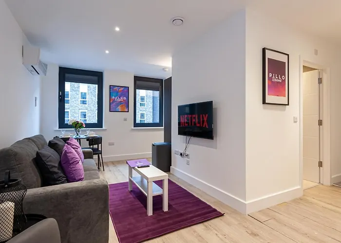 Pillo Rooms Serviced Apartments - Manchester